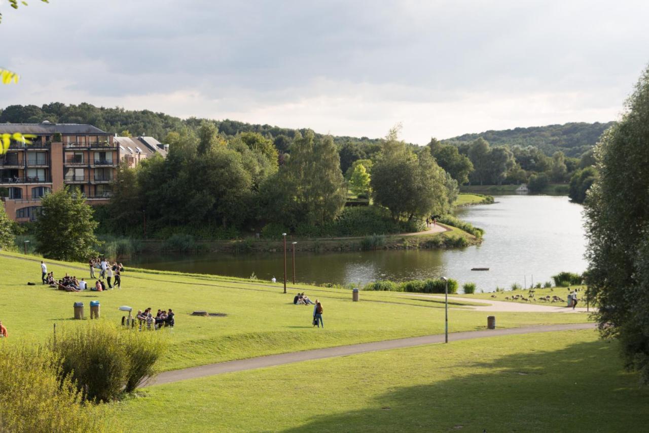 Lln Lodge Louvain-la-Neuve Eksteriør bilde