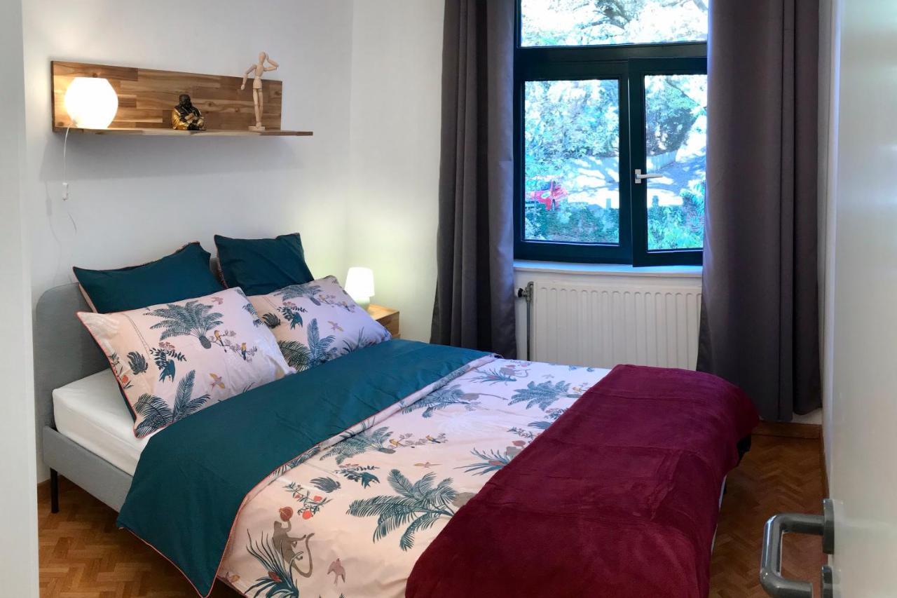 Lln Lodge Louvain-la-Neuve Eksteriør bilde