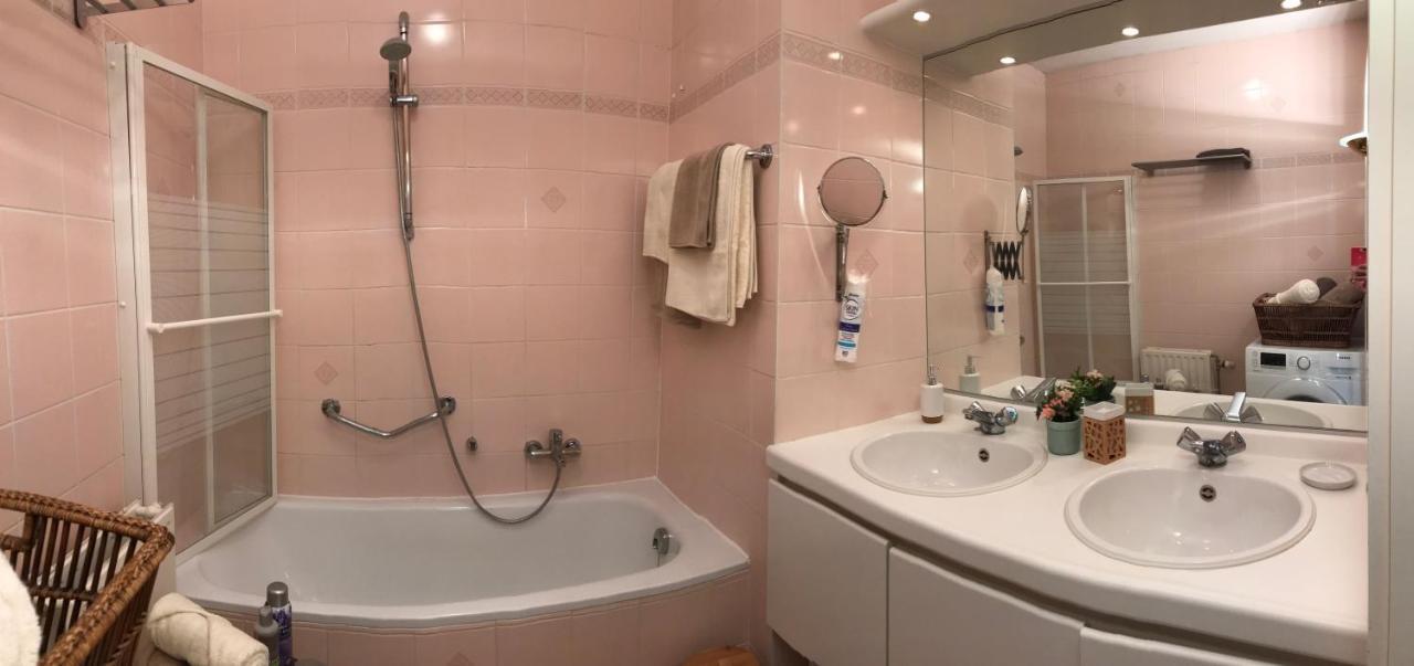 Lln Lodge Louvain-la-Neuve Eksteriør bilde